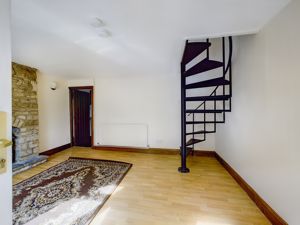 Lounge- click for photo gallery